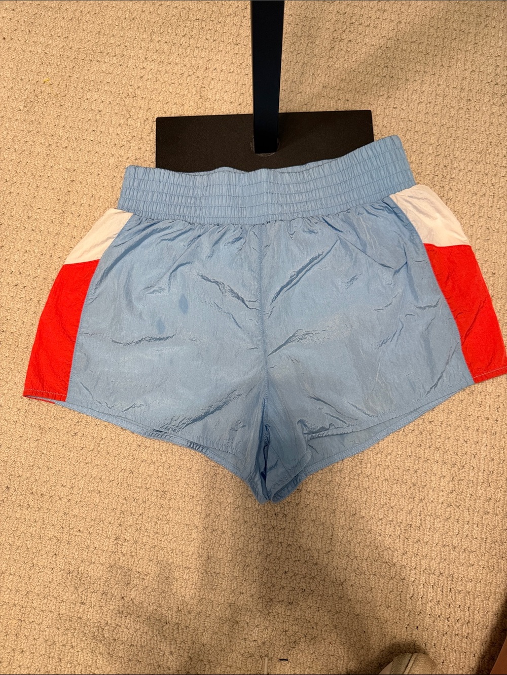 Zsupply blue red and white athletic shorts XS built in liner